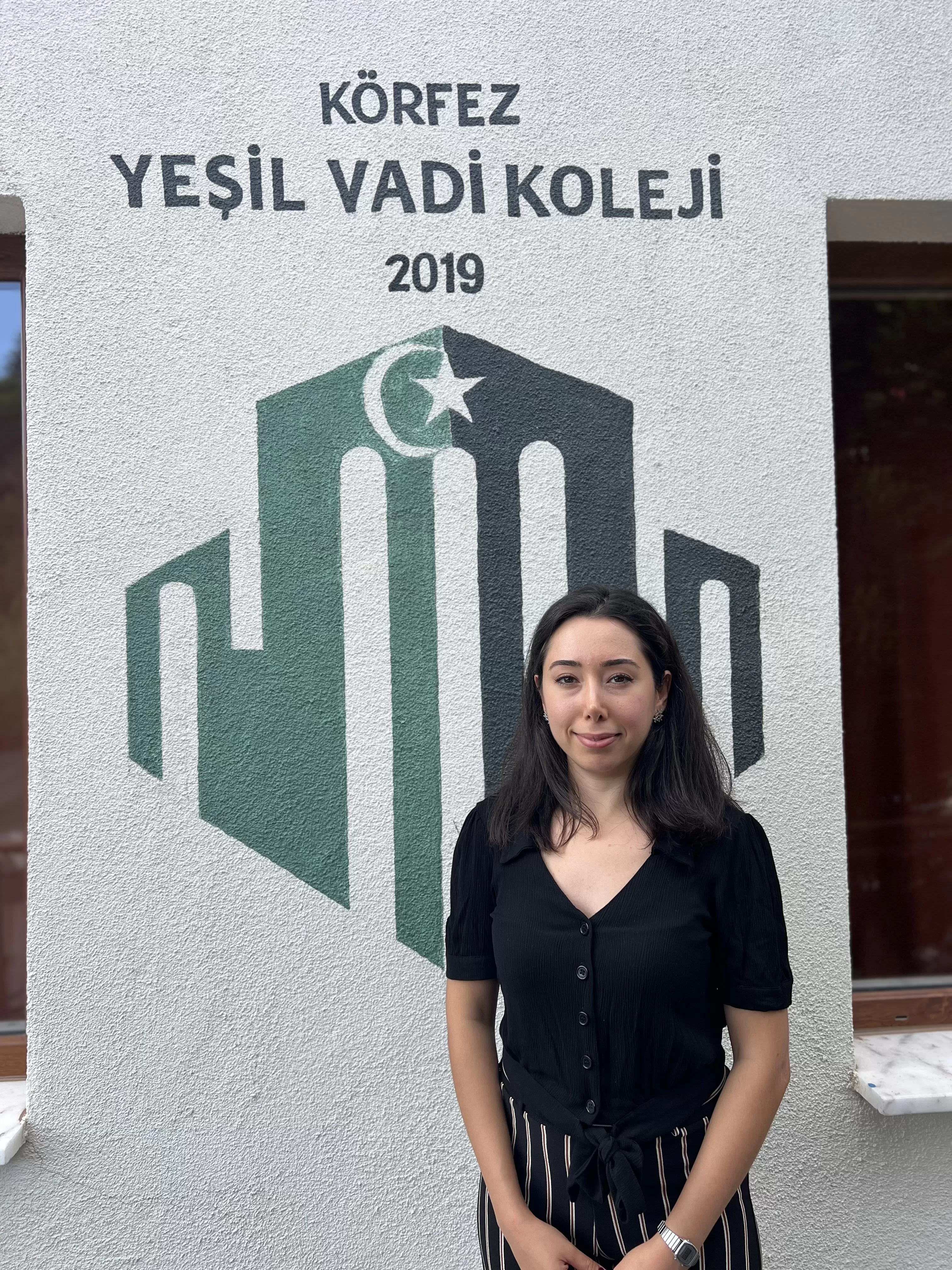 Öğretmen Melis Baş